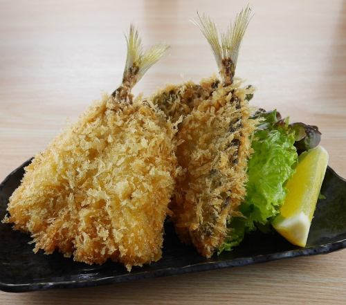 A lot of deep-fried dishes that are very satisfying to eat! Seafood lovers will love it!