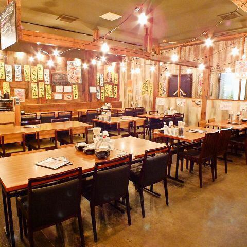 A restaurant with a feeling of openness that is recommended for banquets at Kaihin Makuhari