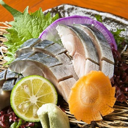 Homemade mackerel sashimi