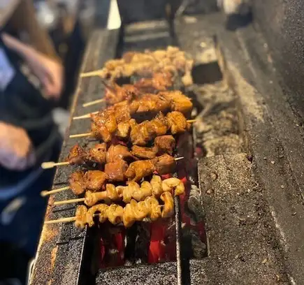 【2時間飲み放題付】肉刺しや炙りモツなど全5品お手軽コース3,300円（税込）