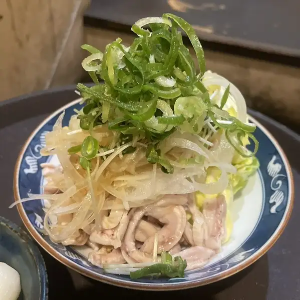 宴会のスタートに欠かせない！さっぱりヘルシーな【酢もつ】
