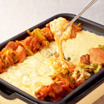 All-you-can-eat cheese dak galbi