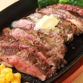ボリューム満点！牛肉ステーキ