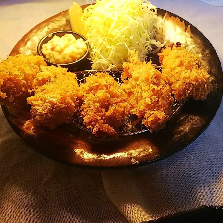 Tonkatsu and pasta are Uri's creative restaurants ♪ 3 minutes walk from Higashi-Washimiya station ☆