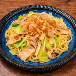 Pork belly and pork bone broth stir-fried champon
