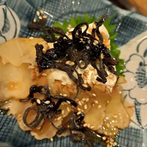 【自家製】チーズ豆腐 いぶりがっこ盛