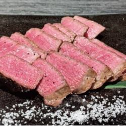 黒毛和牛炭火焼きステーキ