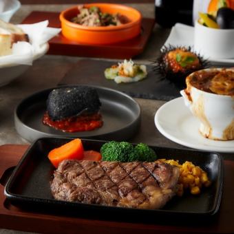 西冷牛排套餐！海膽、肉壽司等8道菜。附2小時無限暢飲。 10,000日元