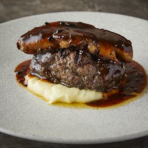 俺のハンバーグステーキ ロッシーニ（ハンバーグ180g+フォアグラ50g）