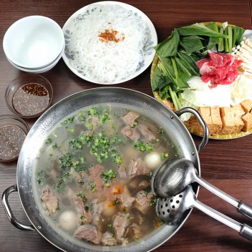 ≪For banquets☆≫You can enjoy hot pot all year round ◎ Beef hot pot (for 4 people) 3,980 yen (tax included) *Reservation required at least 1 day in advance