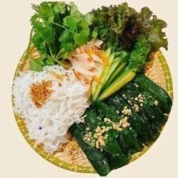 Grilled beef with shiso leaves