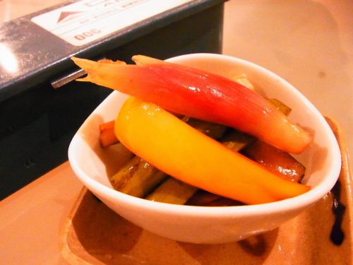 Various vegetable pickles