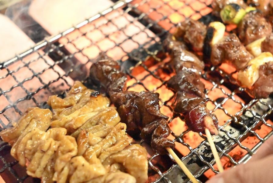 [Cheap and delicious!] The classic and popular yakiton is a standard menu item that you can order without hesitation. Please enjoy it still on the skewer.