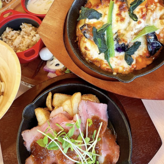 【食べ放題】　農園の台所ビュッフェ『選べるメイン付き』