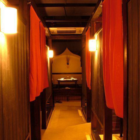 大切な人と過ごす特別な夜。雰囲気抜群の空間と美食でおもてなし