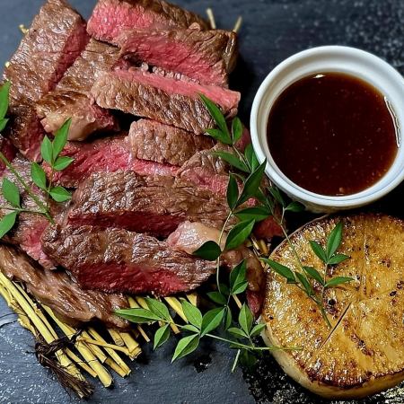 <2.5 hours all-you-can-drink x 10 dishes> Luxurious cuisine including Wagyu steak and seared black wagyu sushi [Kagura course]