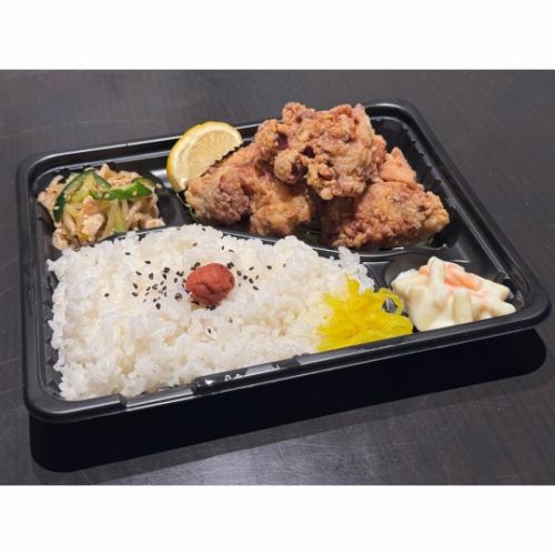 Sweet and spicy fried chicken bento