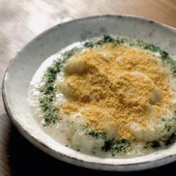 豆乳出汁ソース　ニョッキ　カラスミ掛け
