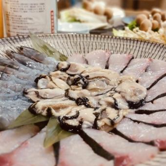 Seafood Shabu-Shabu Course (food only) 4,500 yen (tax included)