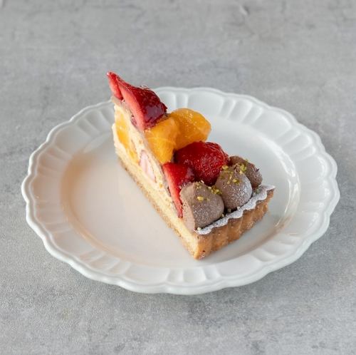 あまおうとデコポンのタルト