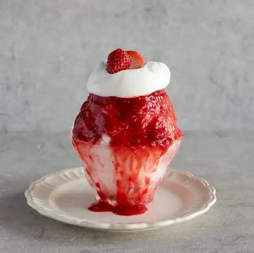 かき氷（いちご）