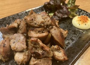 大好評過ぎる！！やみつき砂肝焼き