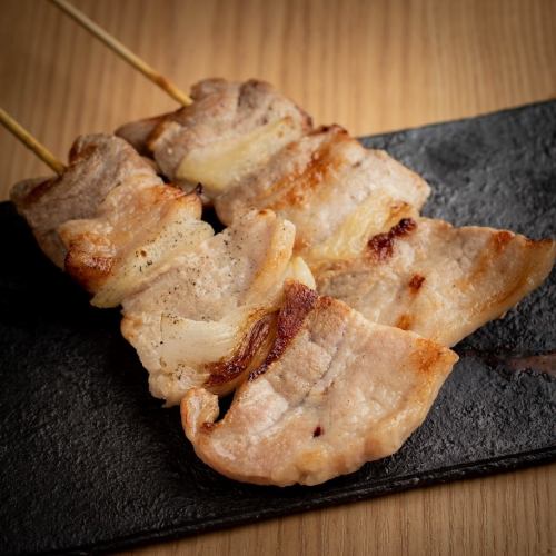 Herb pork skewer (salt, sauce)