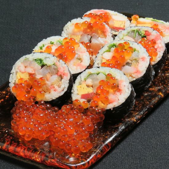 僅使用精心挑選的材料。使用新鮮食材製作的壽司非常棒！