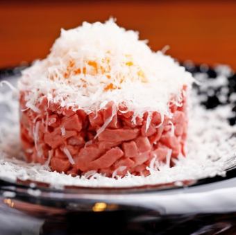 チーズユッケ