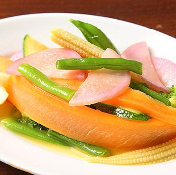 自慢の前菜盛り合わせ