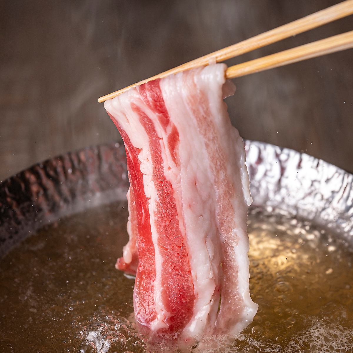 もつ鍋&豚しゃぶしゃぶ食べ放題!