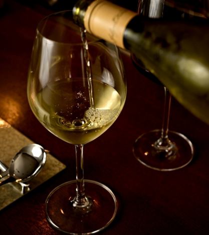 クラフトビール、ウイスキー、ラム、ジンなど県産のアルコールを多数ご用意！