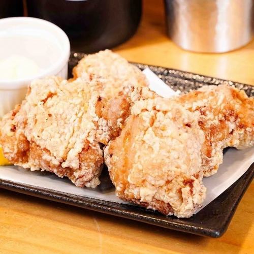 鶏もも肉の唐揚げ