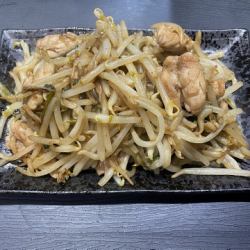 Stir-fried chicken neck with yuzu pepper