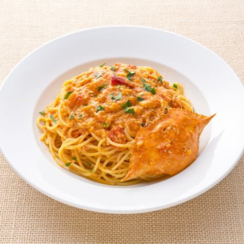 Blue crab and tomato cream spaghetti