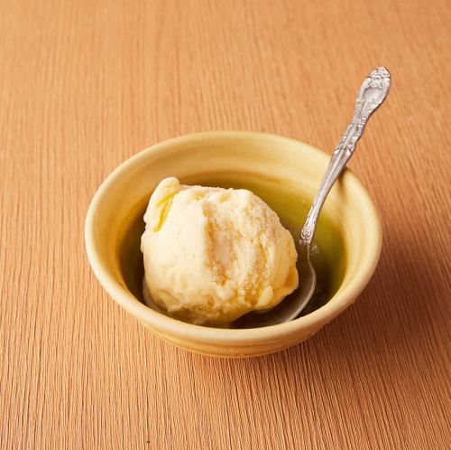 Vanilla Icecream