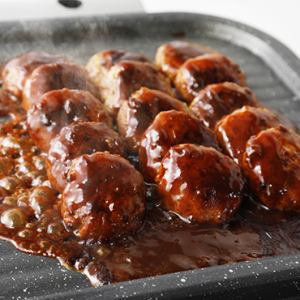 デミグラスハンバーグ