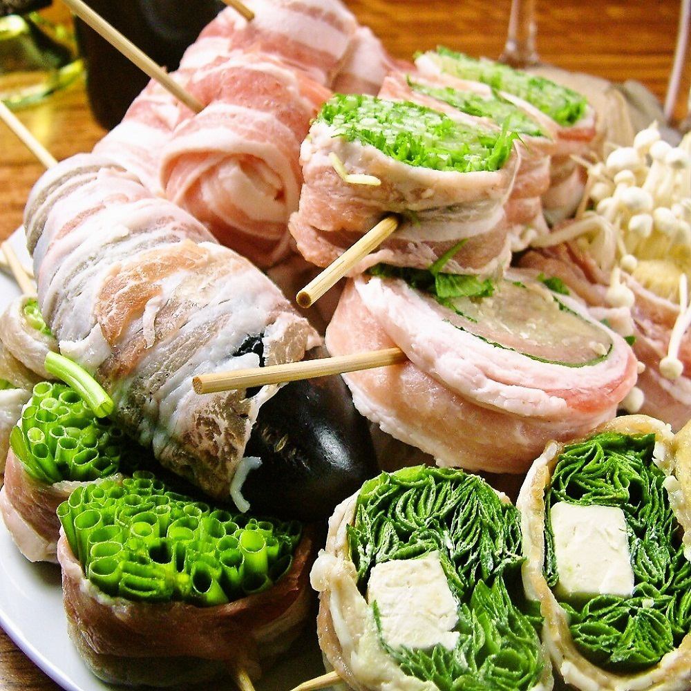Uses Tachikawa vegetables grown on their own farm! Enjoy the popular skewered meat rolls