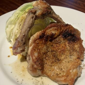 骨付き鶏もも黒コショウ焼き