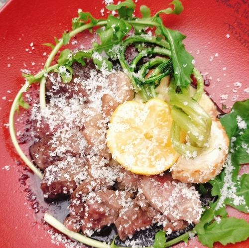 【十二月】烤日本黑毛牛肉佐烤地瓜泥和濃鬱紅酒醬汁【配飯】