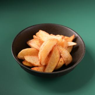 皮付きポテトフライ