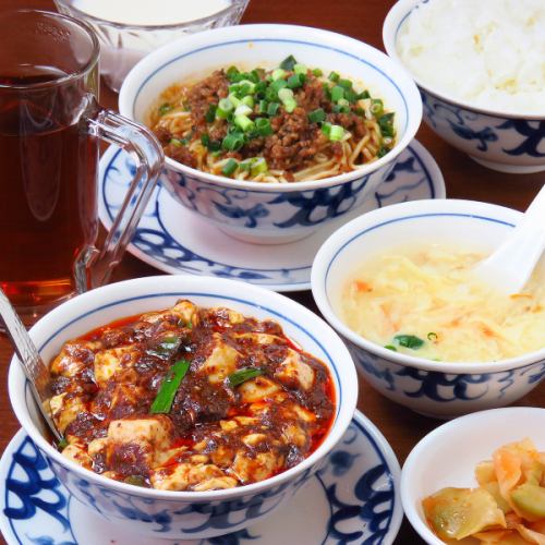 Eight items that make up traditional mapo tofu