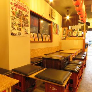 Surrounded by retro utility poles and blocks ... [Shinmatsudo / Izakaya / Private room / All-you-can-drink / All-you-can-eat / Shinmatsudo station]