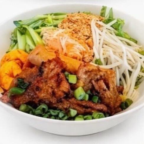 本格派ベトナム麺料理を種類豊富にご用意してます♪