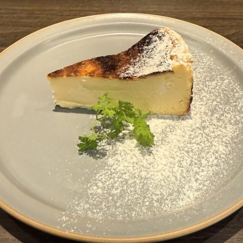 バスクチーズケーキ