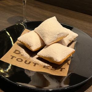 揚げたてベニエ