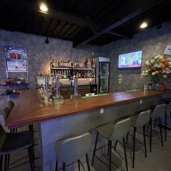 Bar counter seats for 1 person x 8