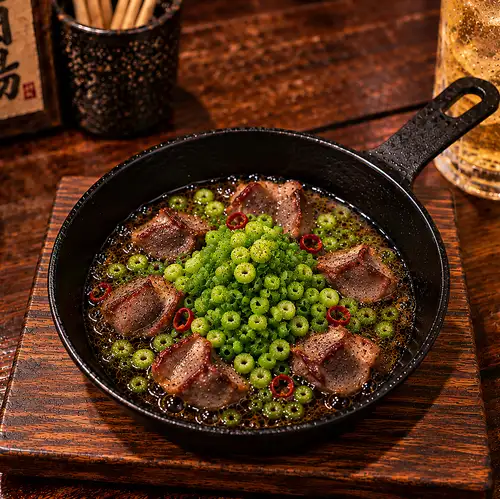 Chicken gizzard sesame maneguillo