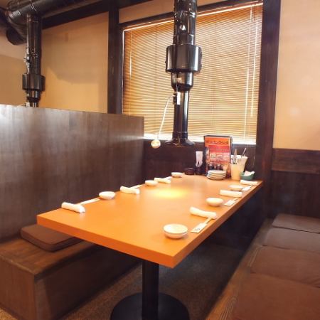 [Table seats] Table seats that can comfortably seat up to 6 people♪ We will guide you according to the number of guests and the occasion! Please feel free to contact us regarding the details of the seats, the number of people, your budget, etc.