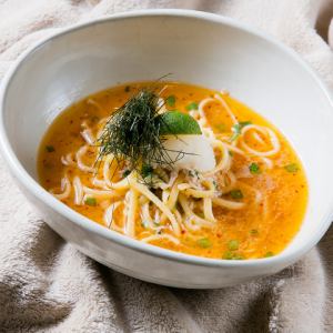 師崎産釜揚げしらすと明太子の和風スープ仕立て